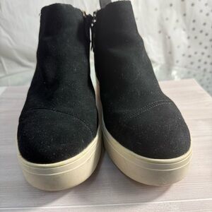 Tom’s women’s Black Suede Women's Ankle Boots